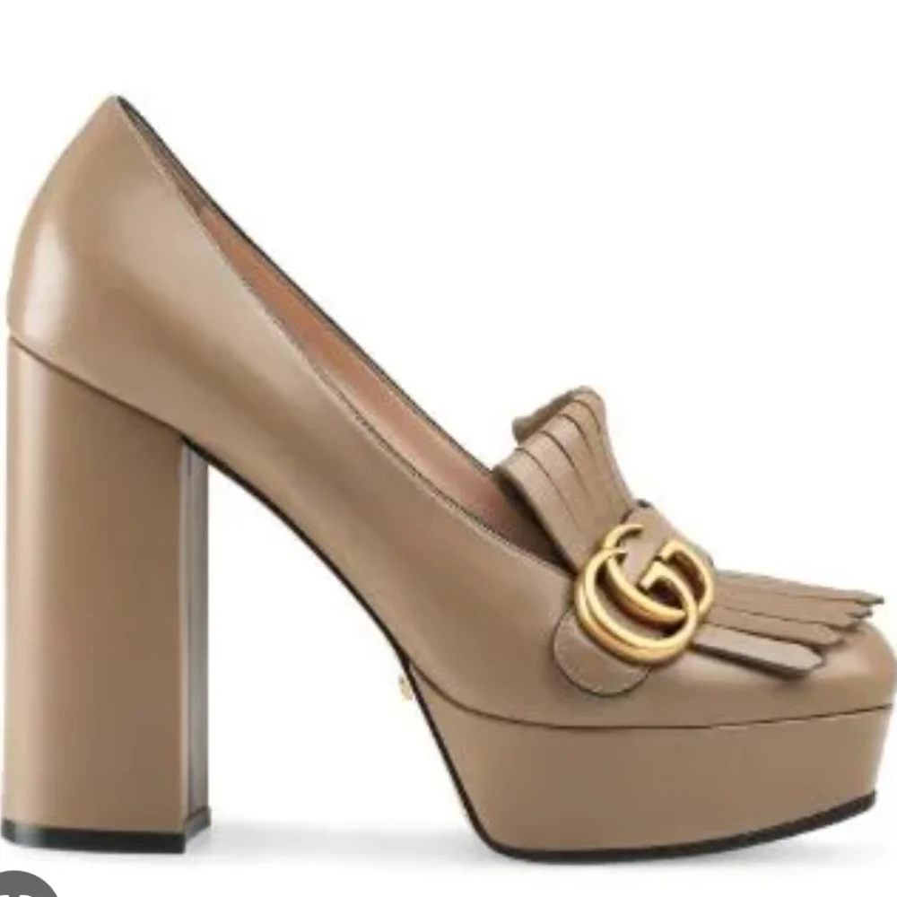 Gucci Marmont GG Platform Fringe Pump - Picture 1 of 16